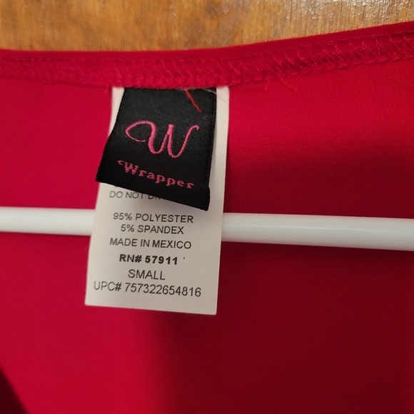 Red Wrapper Tie Back Top Junior's Small - Picture 8 of 11